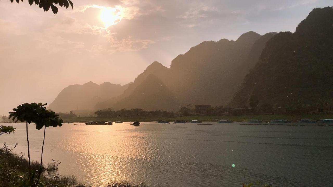 Applebee'S Homestay Phong Nha Exterior foto